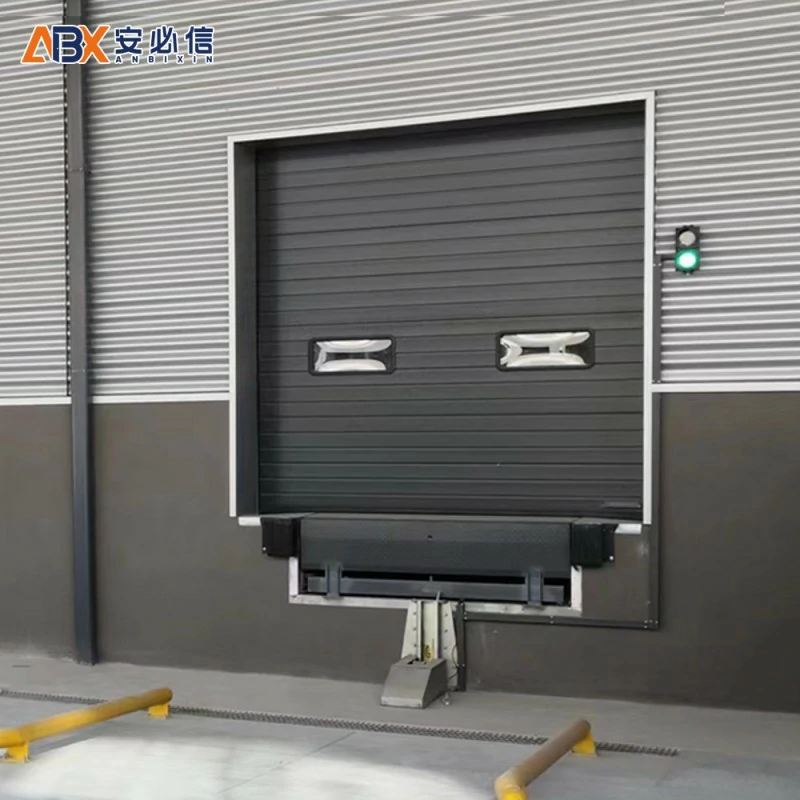 泰州市翻板滑升门